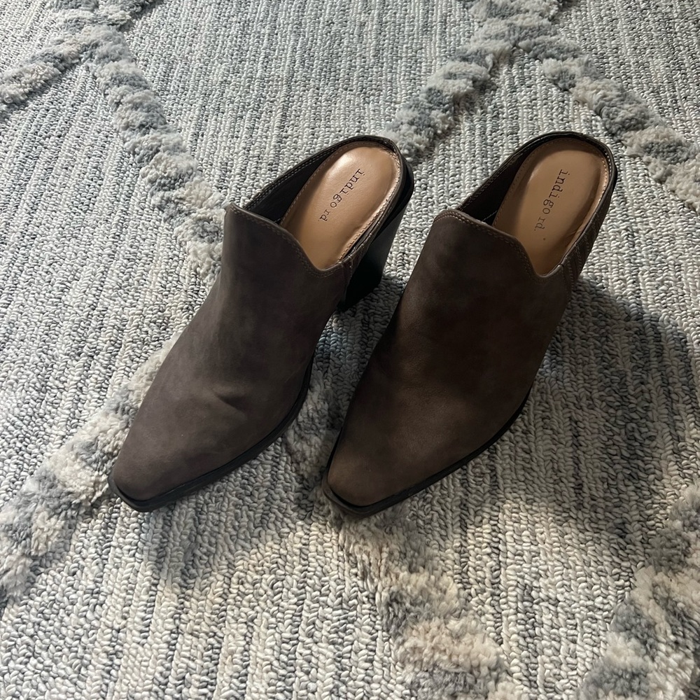 Women’s Ankle Booties